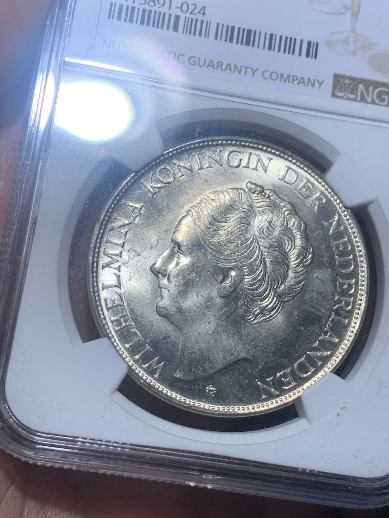 《竞宝斋》第276场- 周日，周一 2场连拍 （全场包邮） NGC MS62 荷属库拉索1944D威廉明娜2.5盾大银币