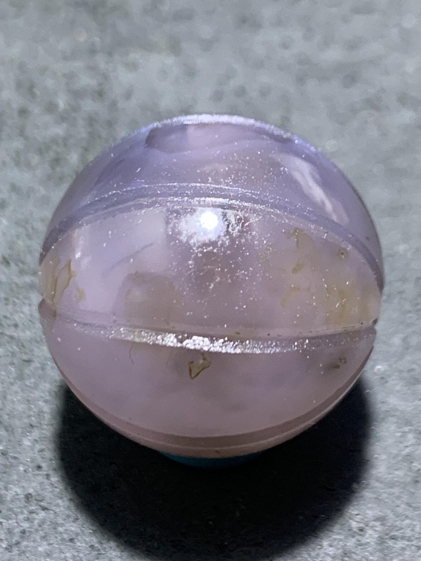 精美亚光高润度冻料蒙料战国红玛瑙雕刻瓜珠一个