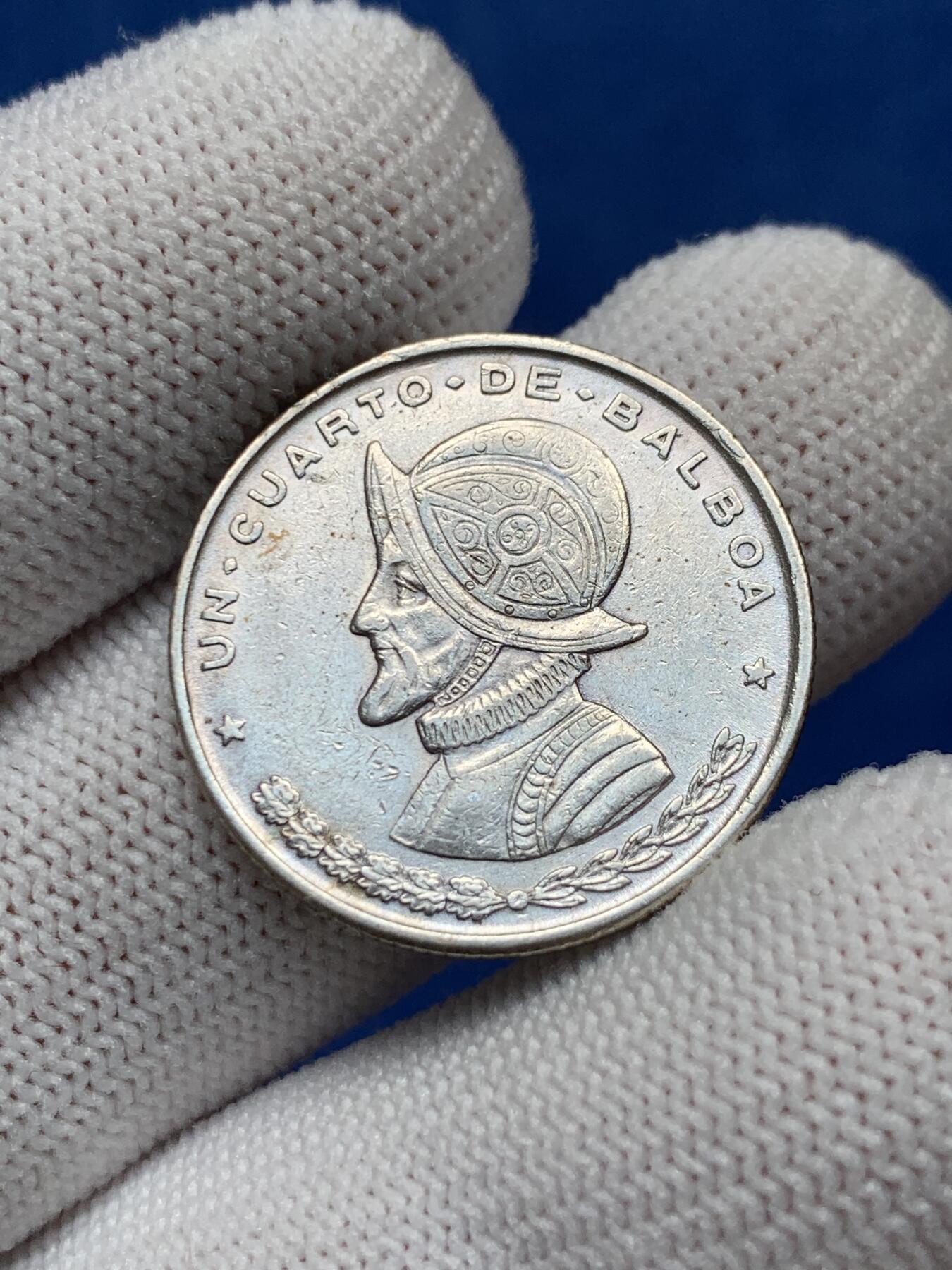 《竞宝斋》第276场- 周日，周一 2场连拍 （全场包邮） 两枚一组 巴拿马1961年1/2巴波亚银币+加拿大1935年乔五25分银币