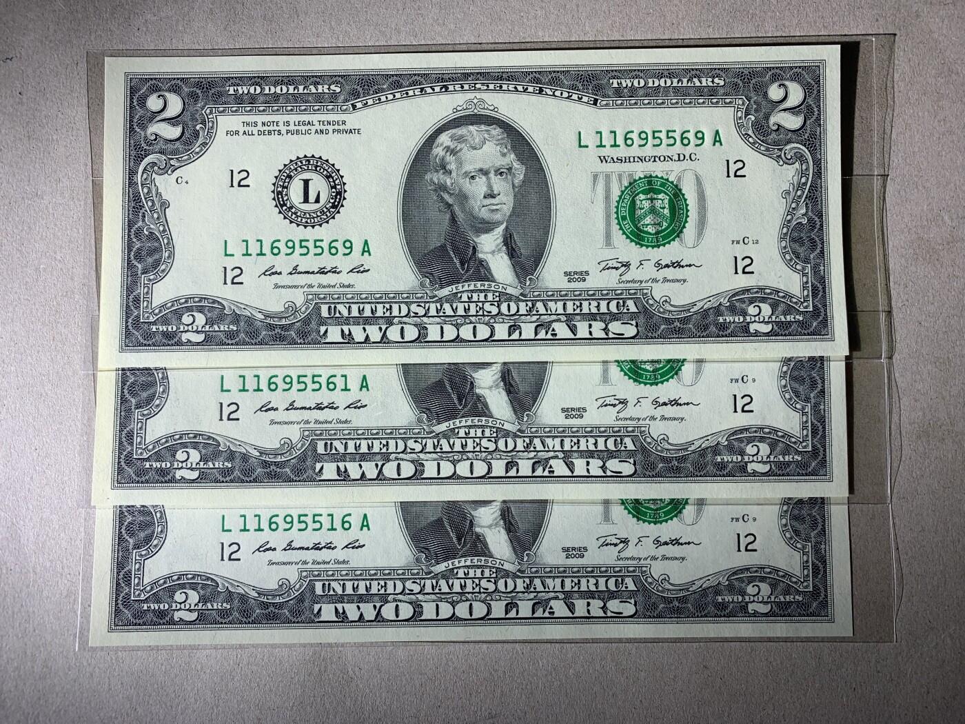 外国币专场20240608第七场 美国2009年2美元好号无4，7三张UNC