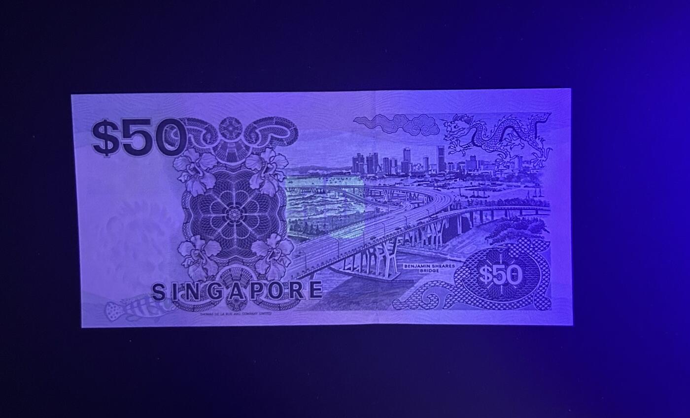 【丑猫0612】今晚7点整 97年新加坡船50unc(p-36)