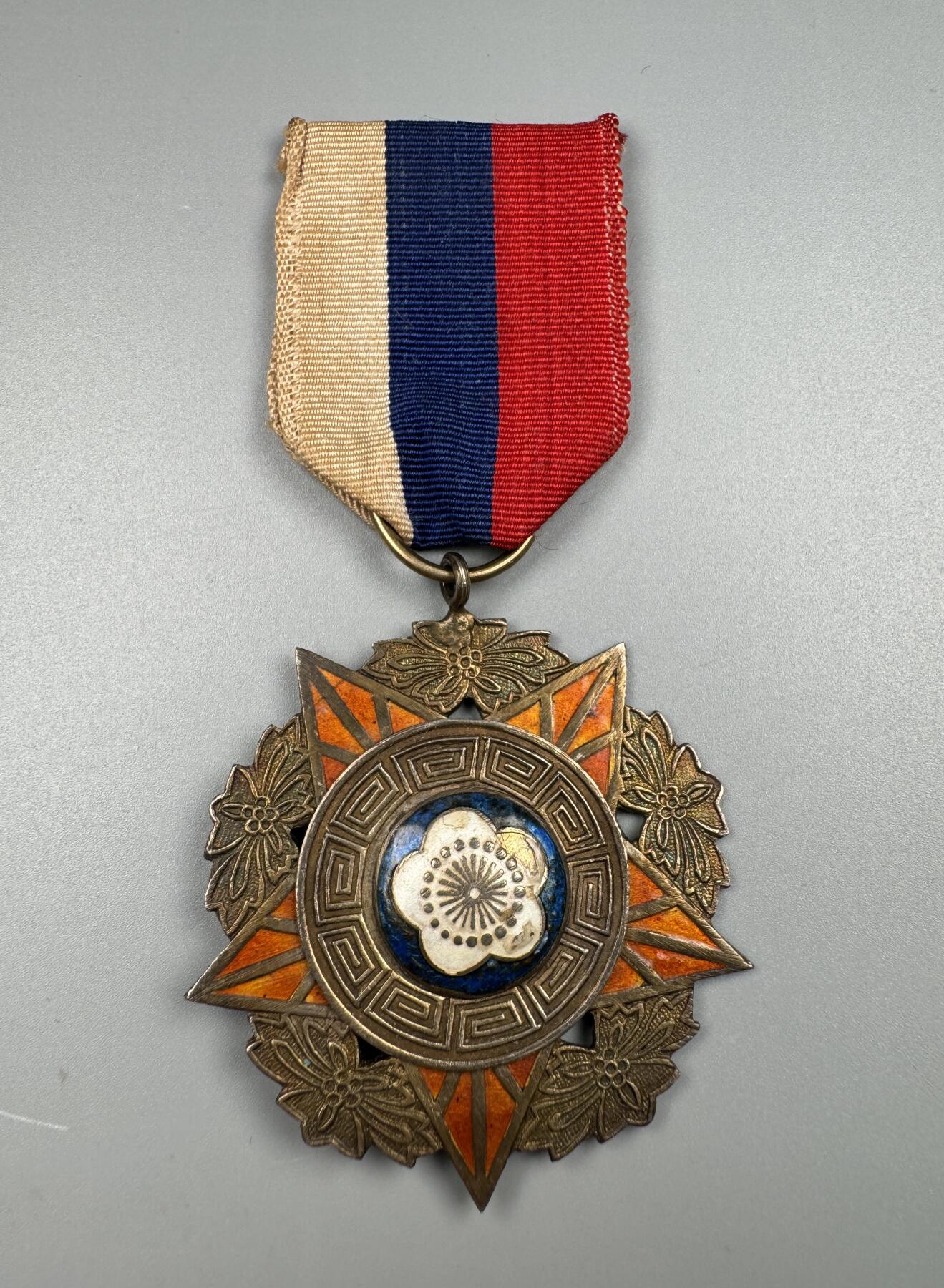 蒙古勋章 奖章 纪念章 陆海空军奖章 甲种一等6654