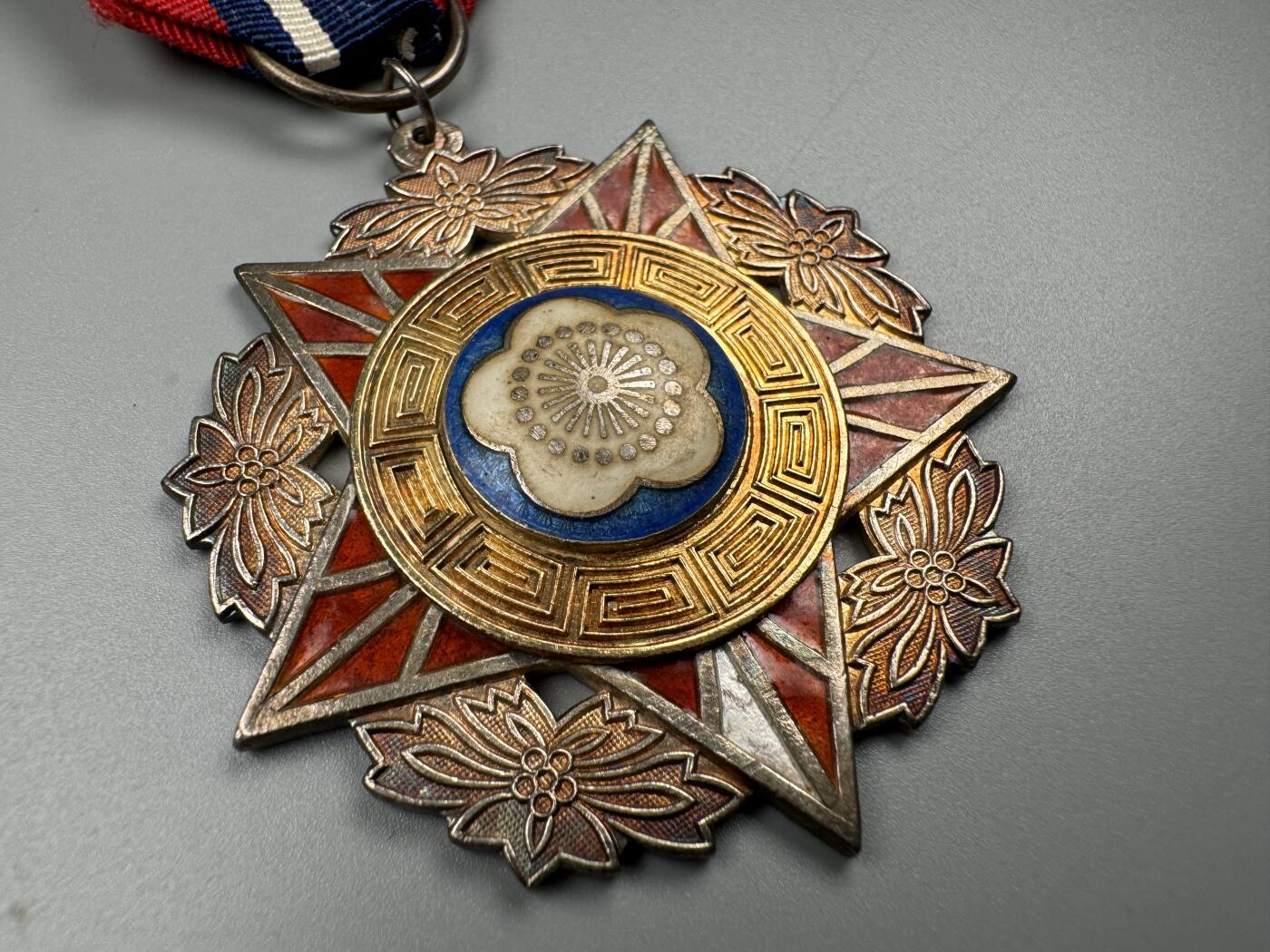 蒙古勋章 奖章 纪念章 陆海空军奖章甲种二等（国3318）