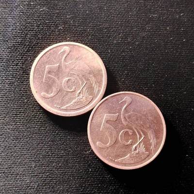 240603 - 南非硬币 5c 一组2枚年份随机发货