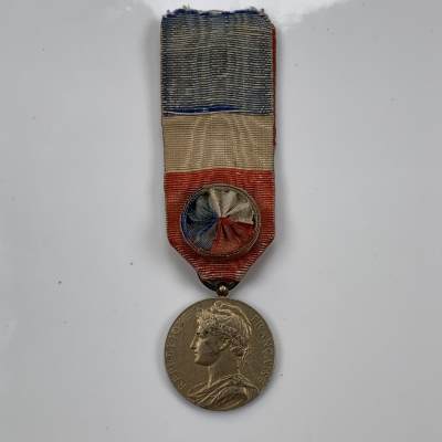 掌中浮雕-藏着的欧洲第013场 - 1936年法国贸易和工业部颁发的荣誉奖章 ，27mm