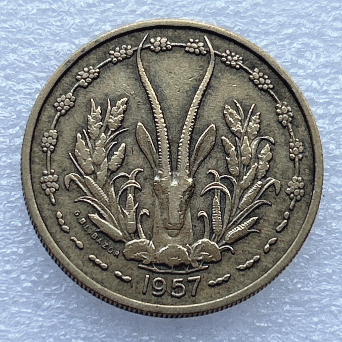 第一海外回流一元起拍收藏 散币专场 第94期 西非1957年25法朗铜币 原光美品