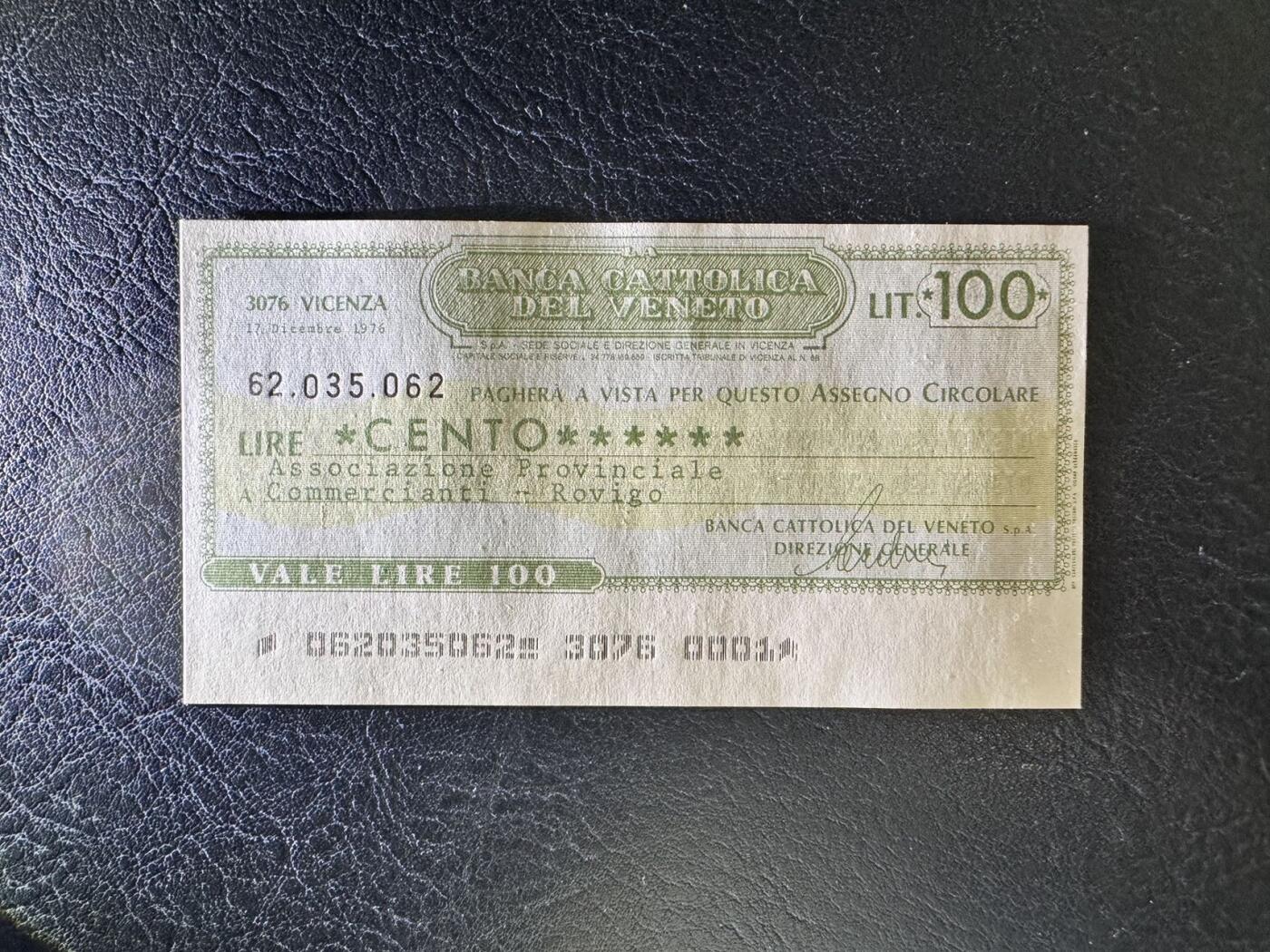 收藏联盟Quantum Auction 第351期拍卖  意大利1976年100里拉紧急币 品相全新UNC