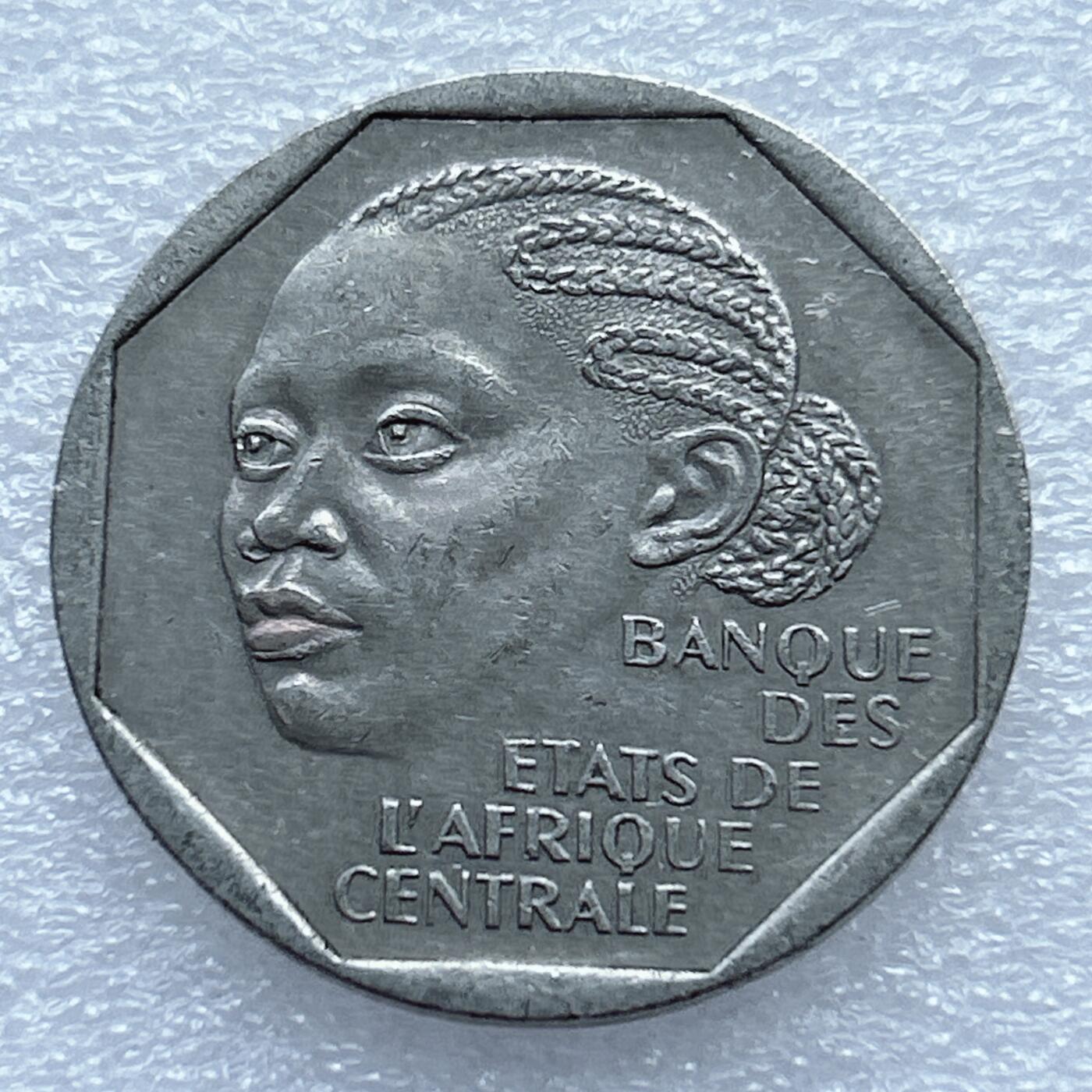 第一海外回流一元起拍收藏 散币专场 第94期 中非联合法郎1985年乍得500法郎镍币