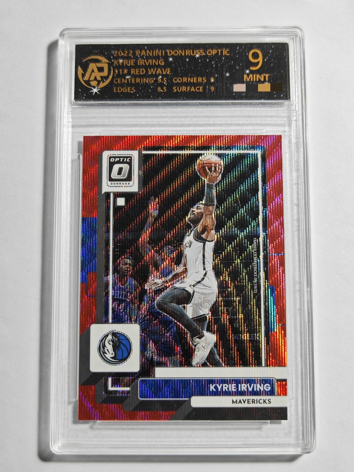 【麦稀奇世界钱币展】【德藏】卡牌拍卖 🧲 第14期  NBA 2022 PANINI DONRUSS OPTIC 独行侠 欧文 红波纹折 RPA 9