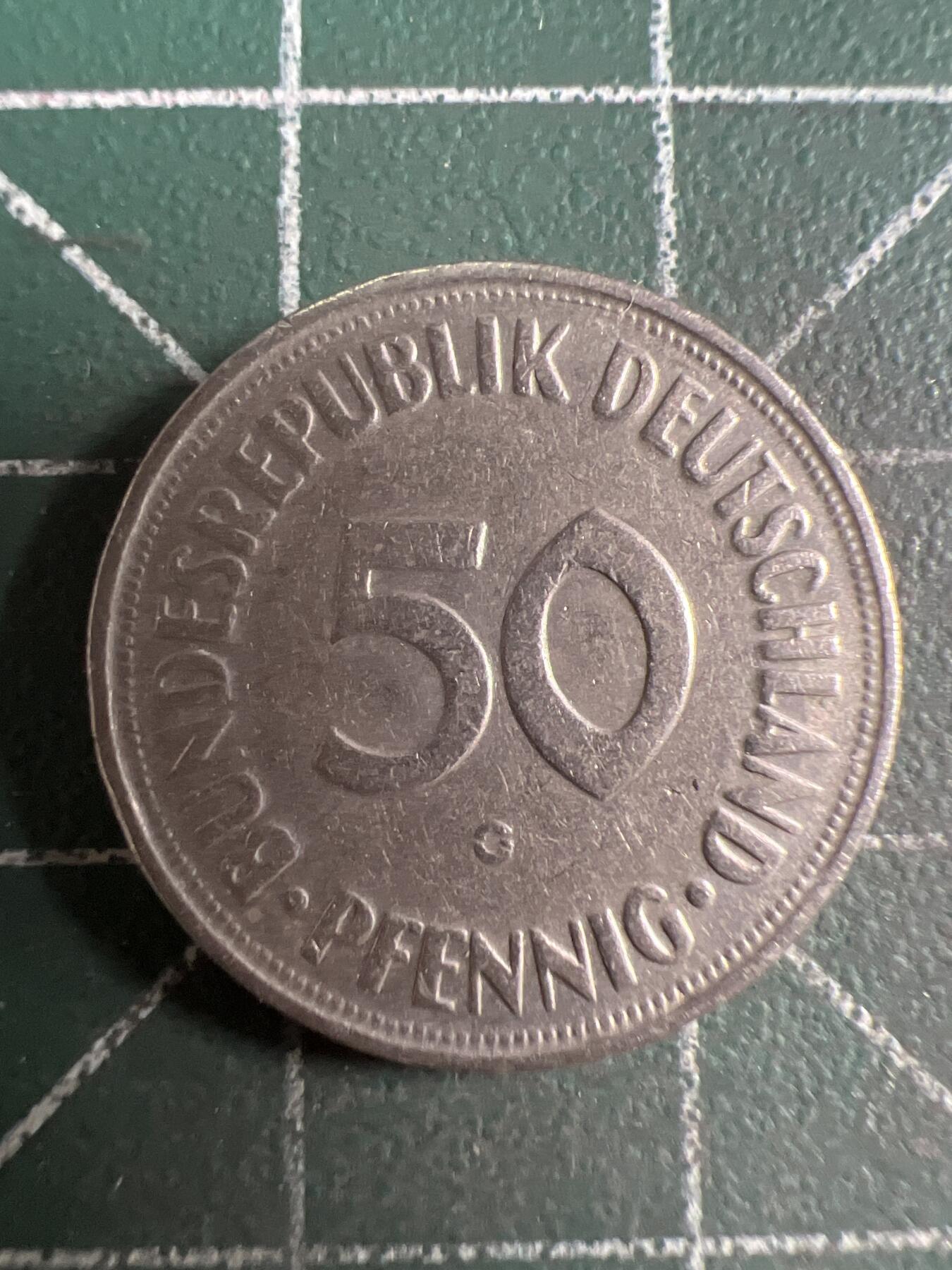 第621期 硬币专场 （无押金，捡漏，全场50包邮，偏远地区除外，接收代拍业务） 德古50分  C