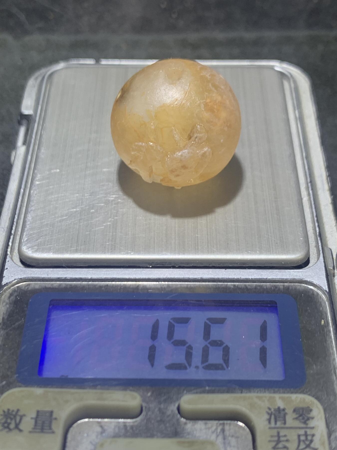精美冰飘糖心料战国红玛瑙手工雕刻禅字随形珠一颗！