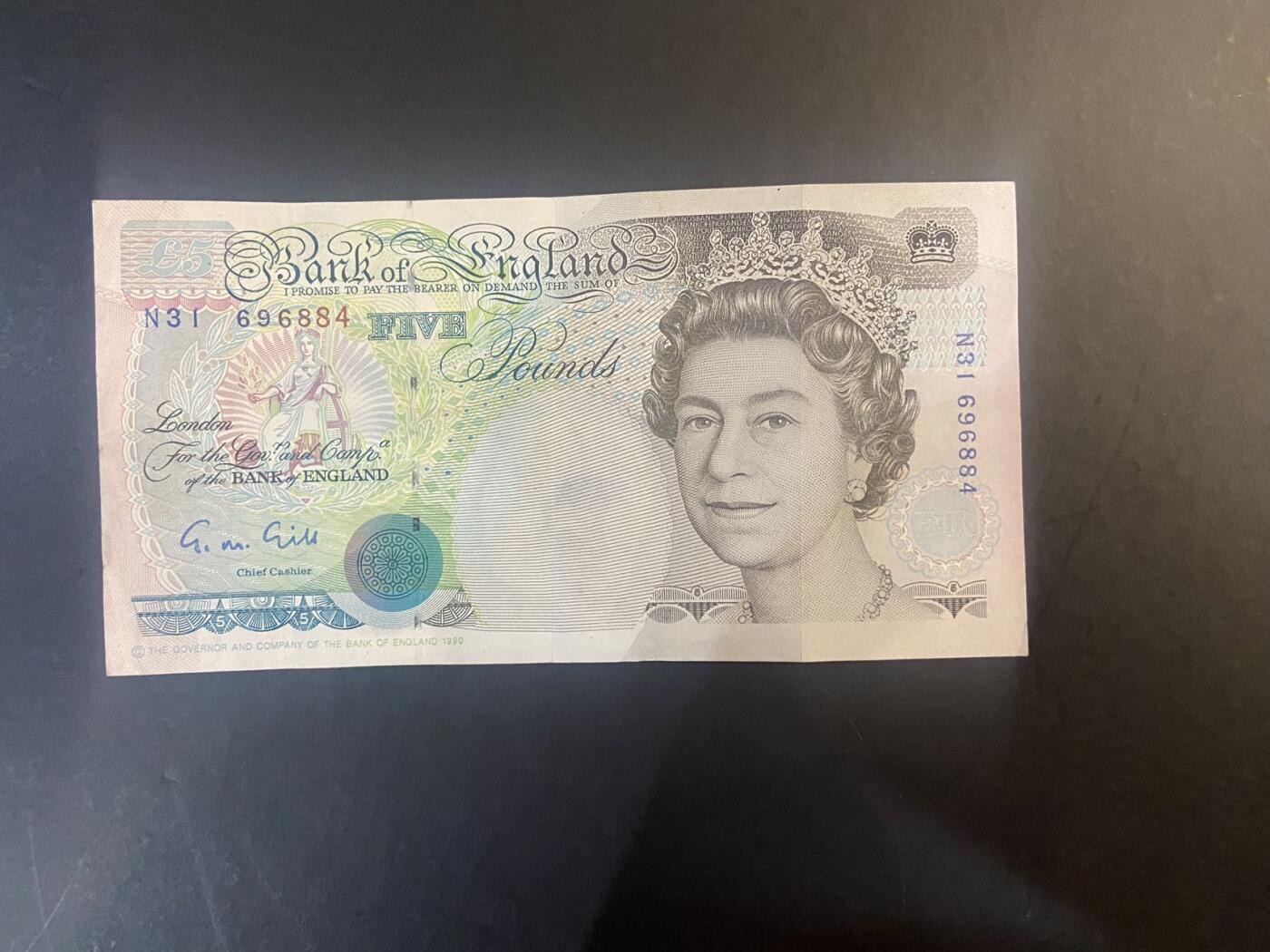 【炜奕收藏】旧币纪念币专场，0佣金，第六期 英国E序列初版首签流通好品纸币1张