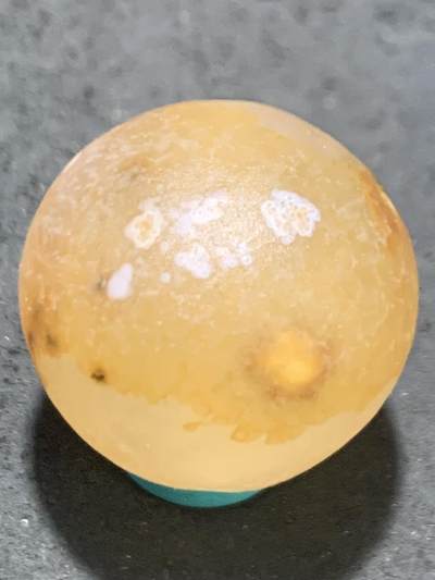 精美冰飘糖心料战国红玛瑙手工雕刻禅字随形珠一颗！ 精美冰飘糖心料战国红玛瑙手工雕刻禅字随形珠一颗！