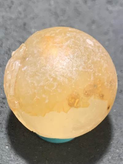 精美冰飘糖心料战国红玛瑙手工雕刻禅字随形珠一颗！ 精美冰飘糖心料战国红玛瑙手工雕刻禅字随形珠一颗！