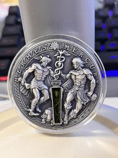 【麦稀奇世界钱币展】【海寕潮】拍卖第114期大拍 - 【海寧潮】纽埃2022年希腊和罗马神赫尔墨斯嵌树脂2盎司银币，999银，发行量500枚