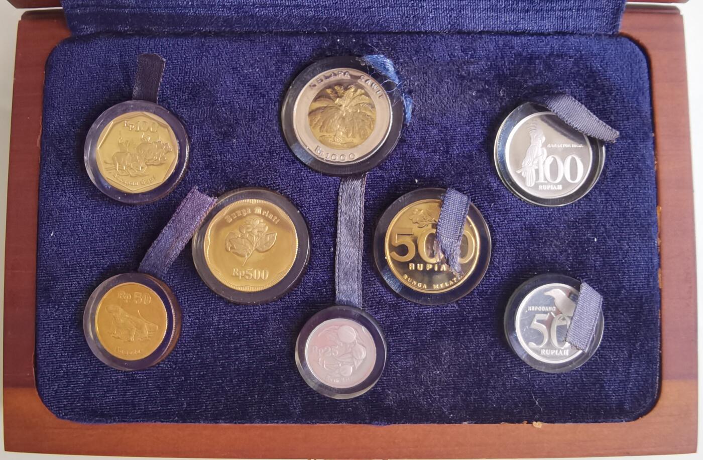 印度尼西亚1992-1999年精制套币 大全套 proof set 
