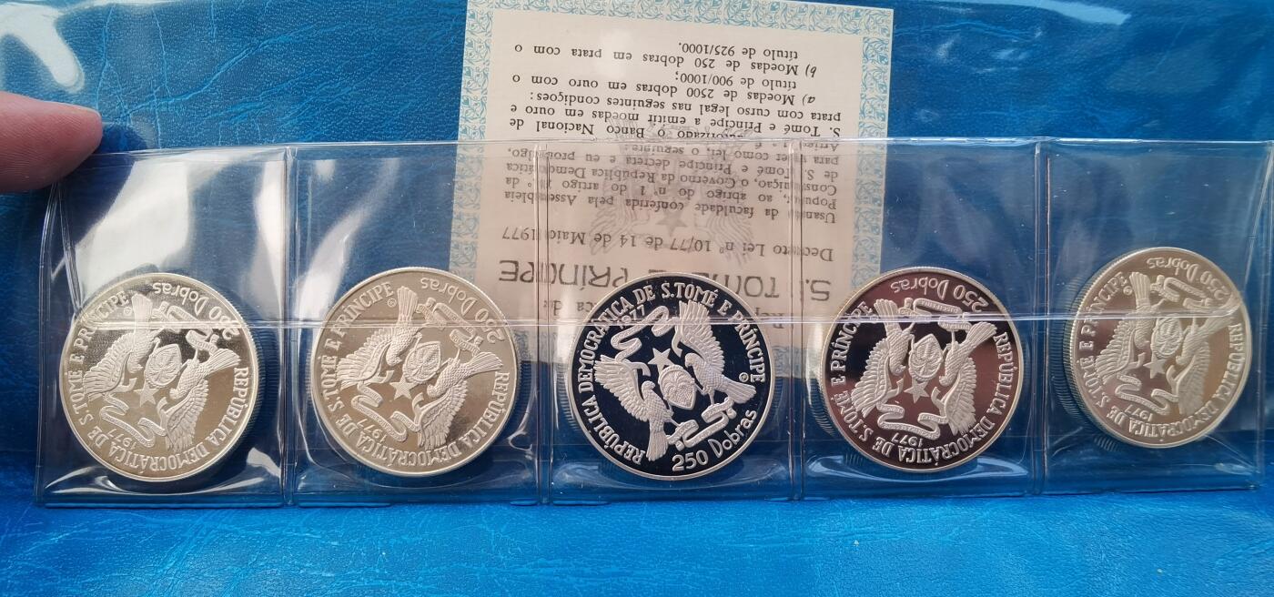 圣多美和普林西比1977年全银精制套币 Proof set