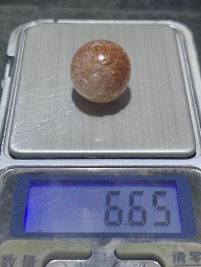 精美满冰飘糖心料亚光战国红玛瑙手工巧雕无相佛随形圆珠一个 精美满冰飘糖心料亚光战国红玛瑙手工巧雕无相佛随形圆珠一个