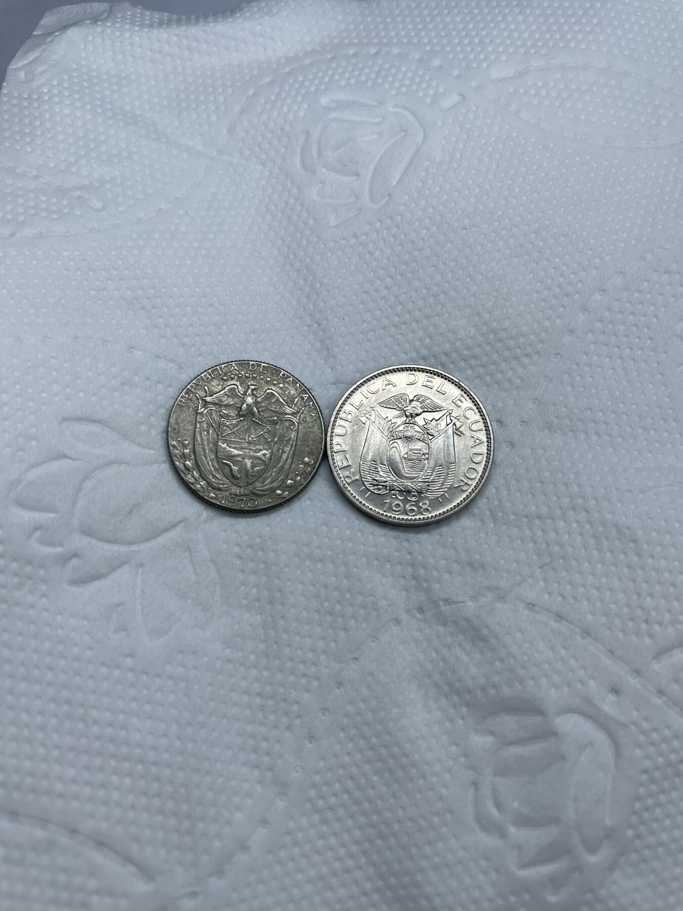 2024年集古藏今外币拍卖第八期-第9场—（总第79拍） 厄瓜多尔和巴拿马2枚