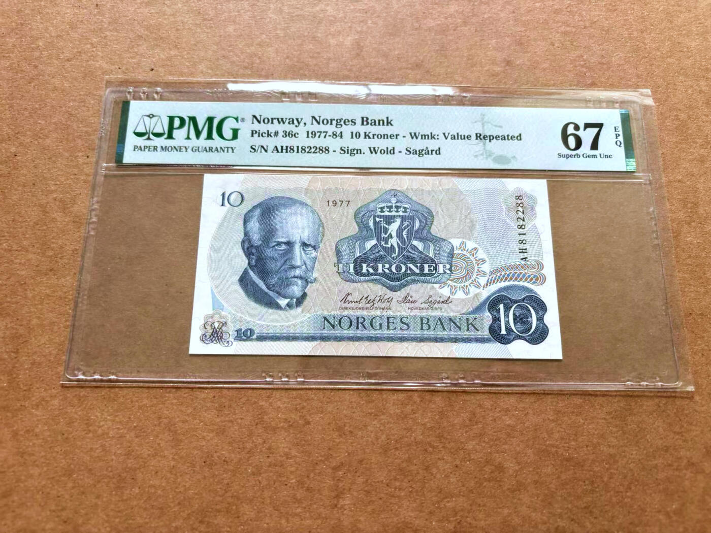 【Blue Auction】✨世界纸币精拍第489期【精】 【88尾无47】挪威 1977年10克朗 PMG67EPQ 高分