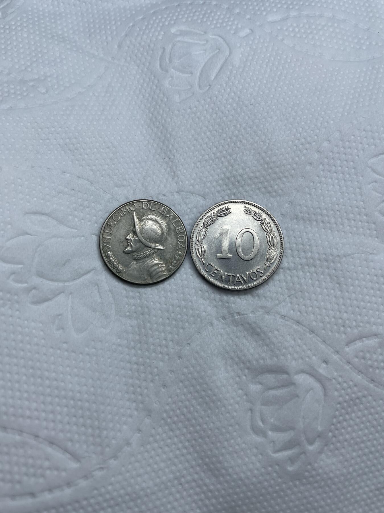 2024年集古藏今外币拍卖第八期-第9场—（总第79拍） 厄瓜多尔和巴拿马2枚