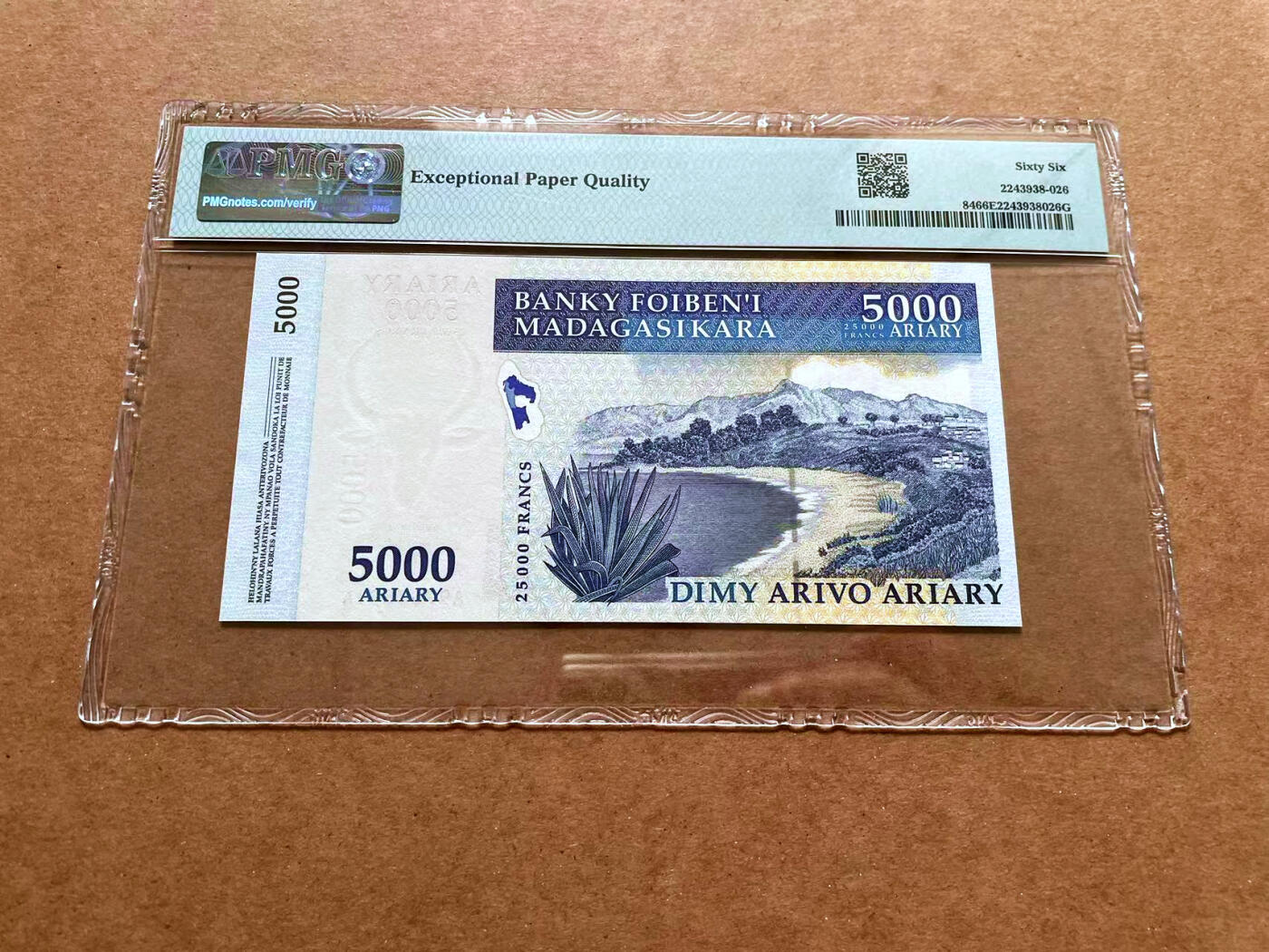 【Blue Auction】✨世界纸币精拍第489期【精】 【AA】马达加斯加 2003年5000阿利亚里 PMG66EPQ 