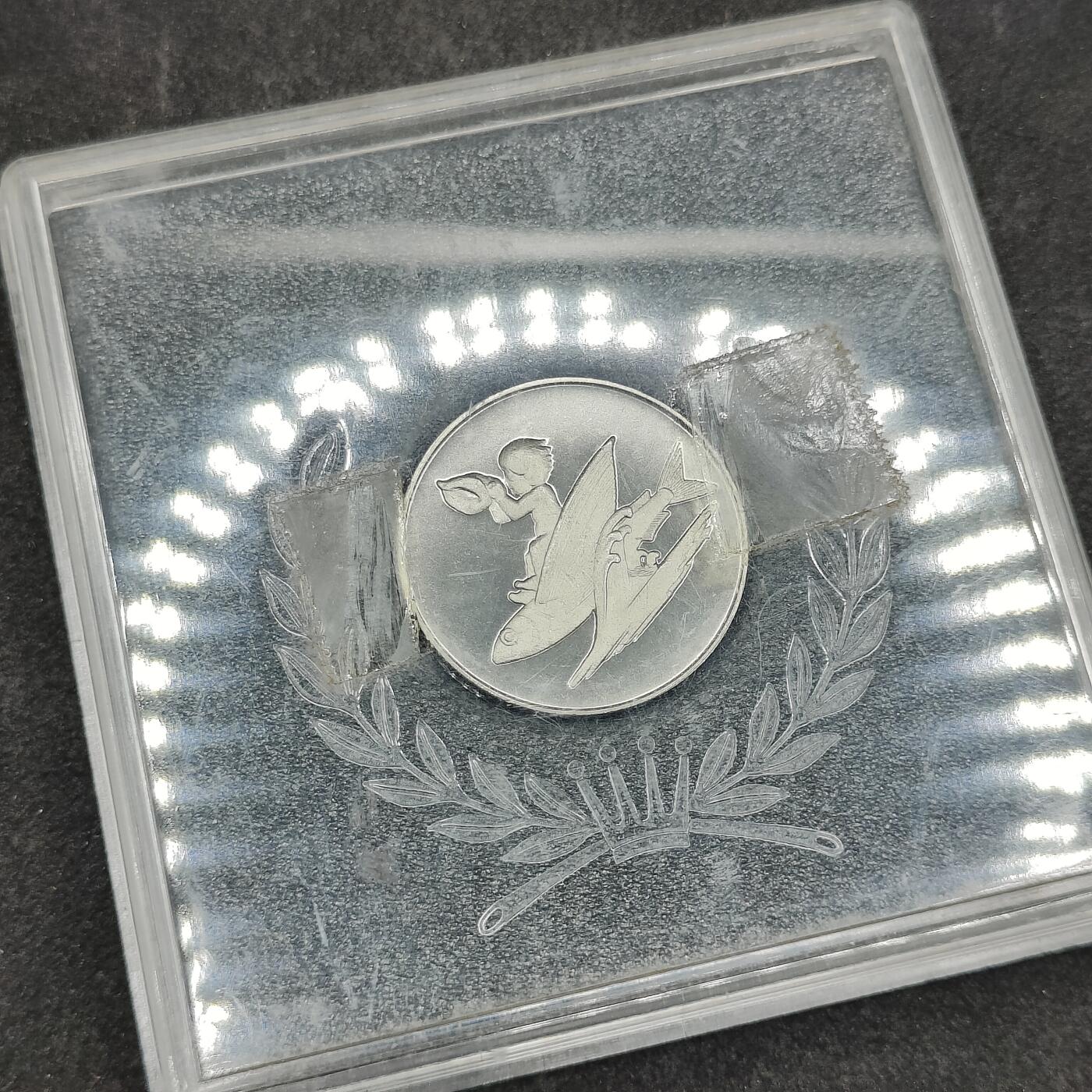 全场0元起拍 第164期 咸鱼国勋章拍卖专场 6月12日（周三）下午6：00开始 冲绳海洋博览会徽章