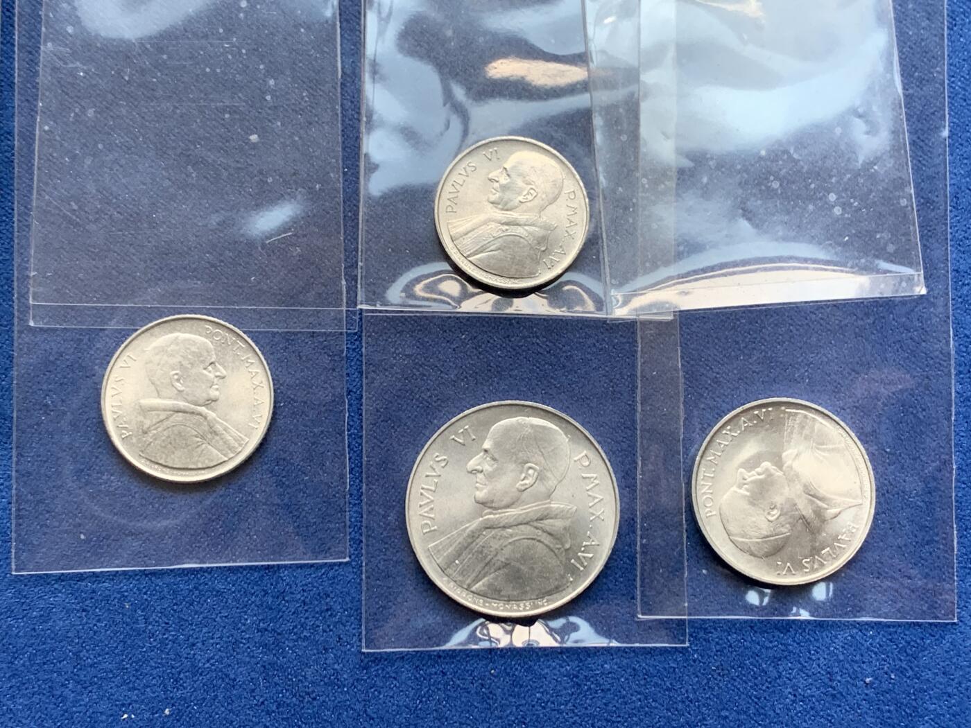 《竞宝斋》第277场- 周日，周一 2场连拍 （全场包邮） NGC PF65-67UC 梵蒂冈1968PROVA精制银样币 罗马造币厂，克书记载103套，实际难得一见。（2023年8月HA成交一套近似的1959年8枚套PROVA样币，成交价1920美金）。此套8枚全部评为深度镜面UC级，且全套冠军分，极品带原盒（有损）。附赠该样币对应的同年份BU级流通套（主币为银币），市场价值160元，相对少见。