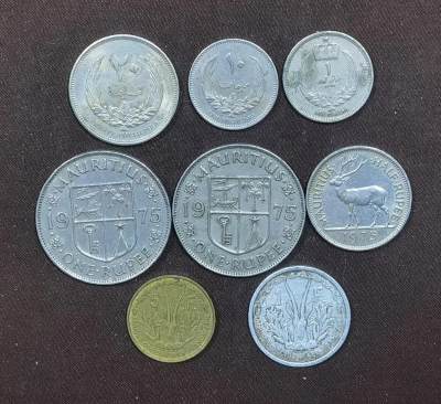 北京马甸外国币专卖微拍第121期，外国非贵金属纪念币，流通币专场，陆续上新，欢迎关注 - 利比亚3枚，毛里求斯3枚，法属西非2枚