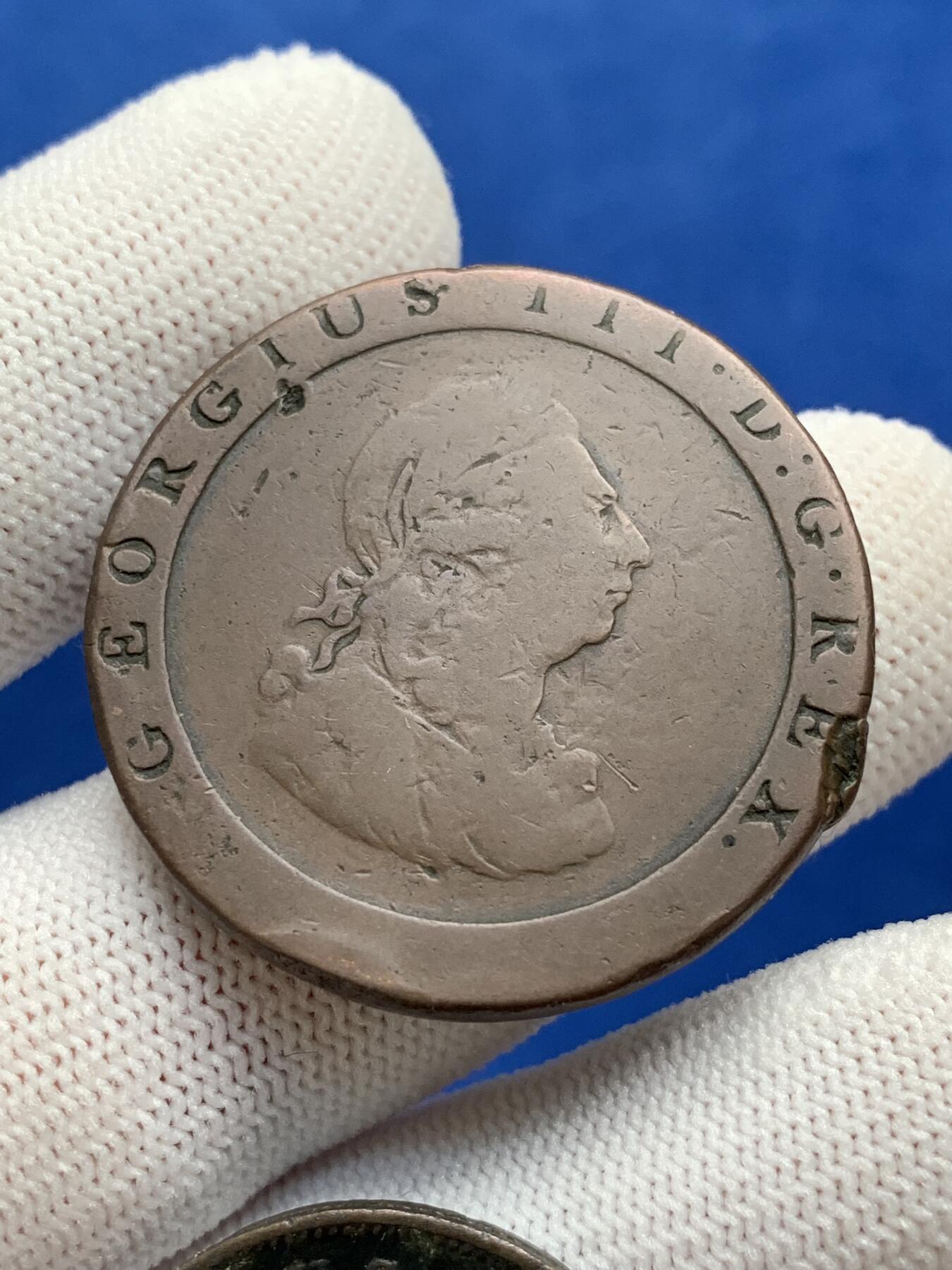 《竞宝斋》第277场- 周日，周一 2场连拍 （全场包邮） 两枚一组 1797年乔治三世车轮款1便士+1806年乔治三世便士 巧克力包浆 岁月味道浓厚