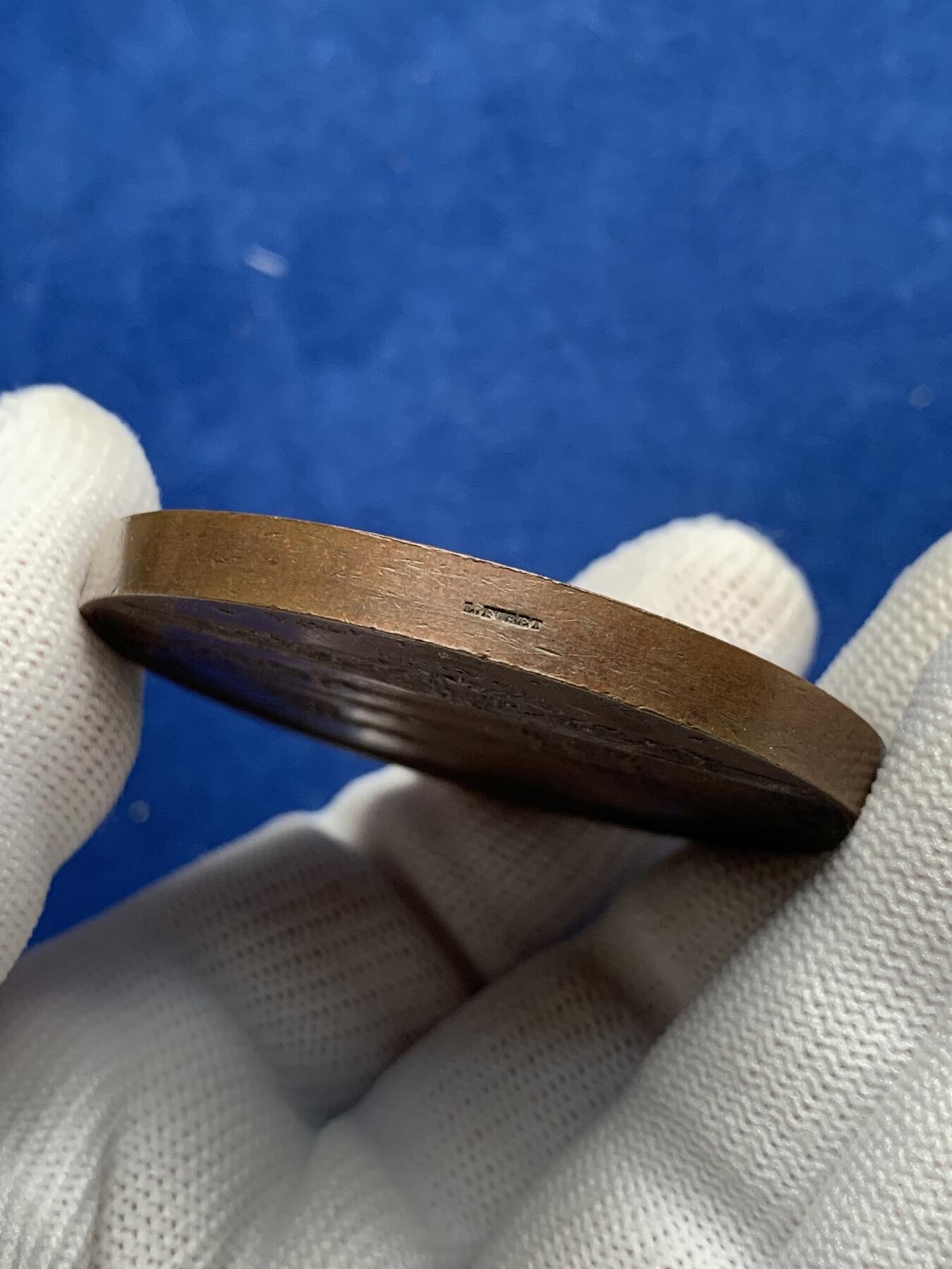 《竞宝斋》第277场- 周日，周一 2场连拍 （全场包邮） 瑞士1894年拉绍德封大火重建百年纪念大铜章 50.7mm 79克