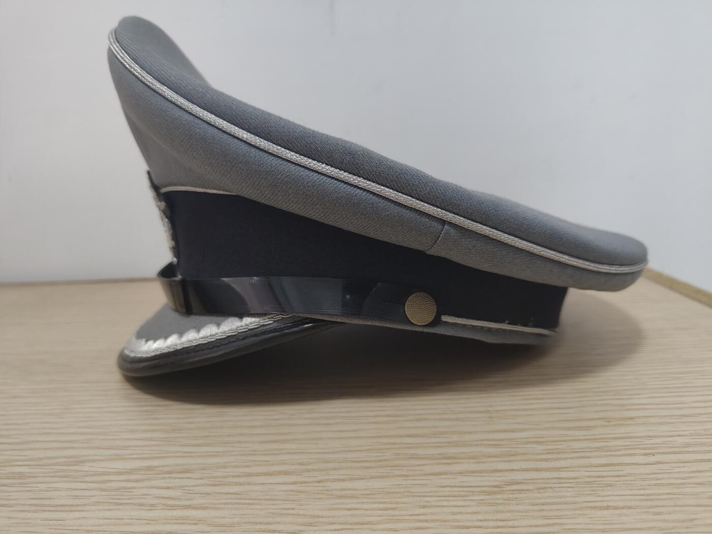 全场0元起拍 第164期 咸鱼国勋章拍卖专场 6月12日（周三）下午6：00开始 西德陆军尉官大檐帽 57cm