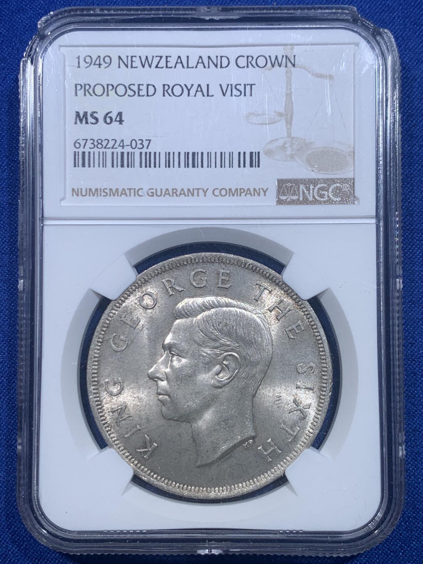 《竞宝斋》第277场- 周日，周一 2场连拍 （全场包邮） NGC MS64 新西兰 1949年 银蕨叶纪念银币 盒子有损 细节见图