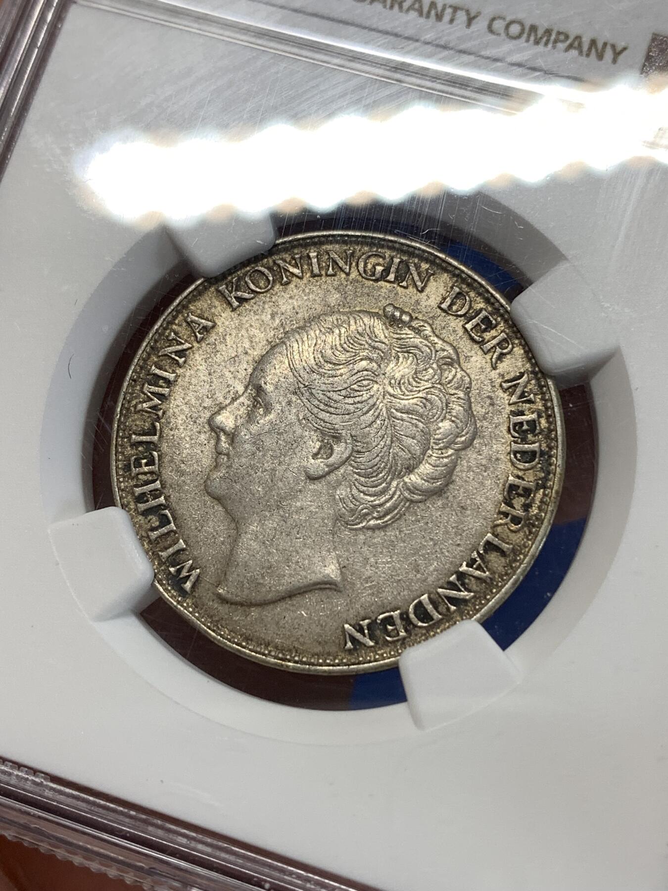 《竞宝斋》第277场- 周日，周一 2场连拍 （全场包邮） NGC AU58 荷兰 1944年 威廉敏娜 荷兰流亡政府 1盾银币 温润老包浆