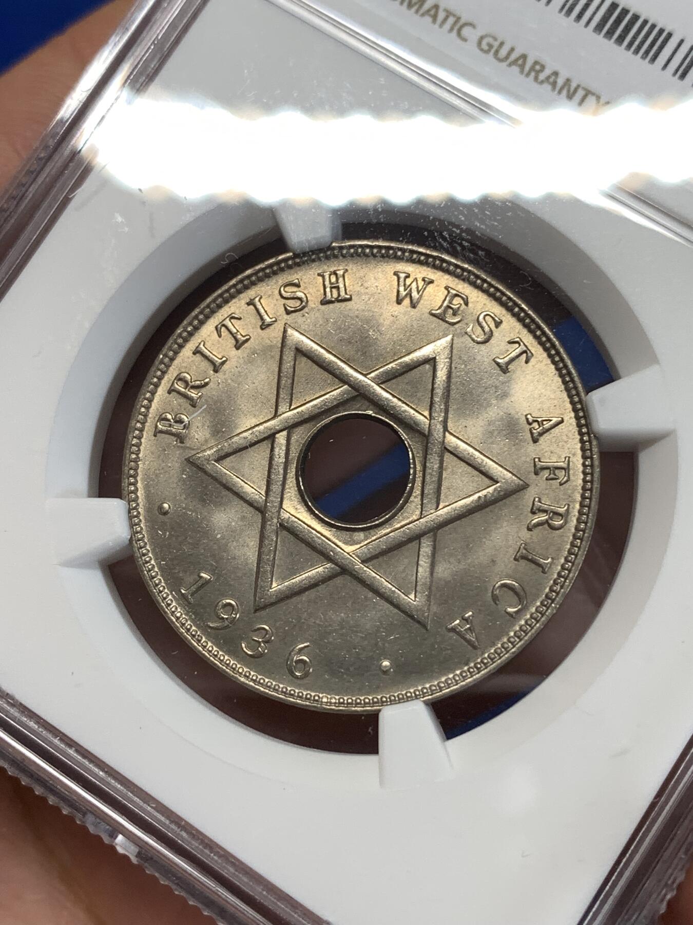 《竞宝斋》第277场- 周日，周一 2场连拍 （全场包邮） NGC MS63 1936H 英属东非 1便士 爱德华八世 正反面都有犀利转光 币面很大 严评 品相不错低评了 六芒星图案很有特色