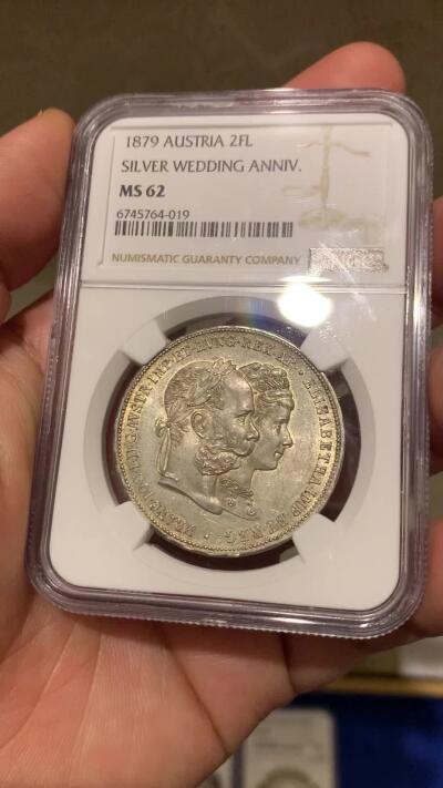 《竞宝斋》第277场- 周日，周一 2场连拍 （全场包邮） NGC MS62 奥地利1879年茜茜公主结婚纪念2弗罗林银币 热门经典品种 状态非常好