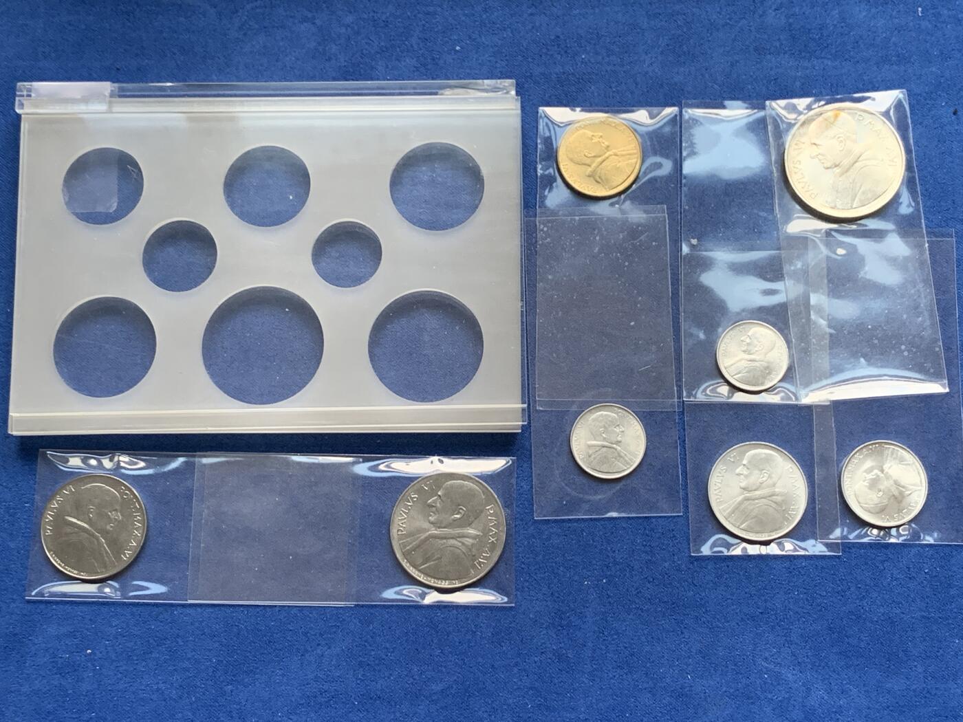 《竞宝斋》第277场- 周日，周一 2场连拍 （全场包邮） NGC PF65-67UC 梵蒂冈1968PROVA精制银样币 罗马造币厂，克书记载103套，实际难得一见。（2023年8月HA成交一套近似的1959年8枚套PROVA样币，成交价1920美金）。此套8枚全部评为深度镜面UC级，且全套冠军分，极品带原盒（有损）。附赠该样币对应的同年份BU级流通套（主币为银币），市场价值160元，相对少见。