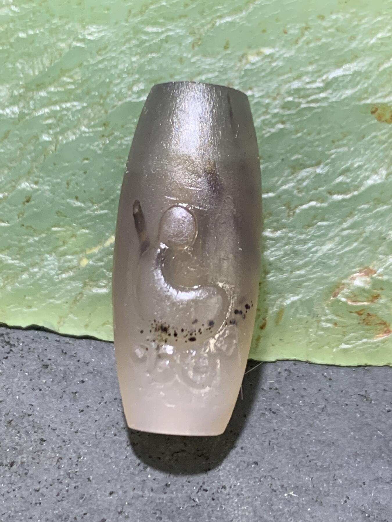 精美亚光高玉化水墨纹俏色海洋玉髓手工雕刻得道成佛意境桶珠一个