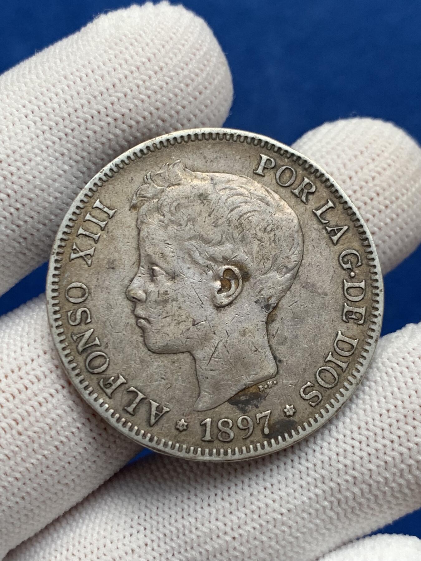 《竞宝斋》第277场- 周日，周一 2场连拍 （全场包邮） 西班牙1897年阿方索十三世5比塞塔银币