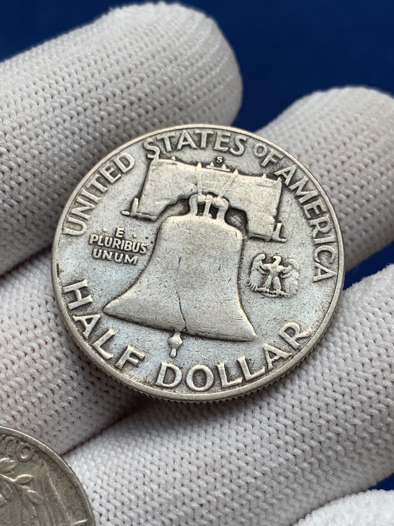 《竞宝斋》第277场- 周日，周一 2场连拍 （全场包邮） 两枚一组 美国两兄弟 1954年富兰克林50美分银币+1964年华盛顿25美分银币