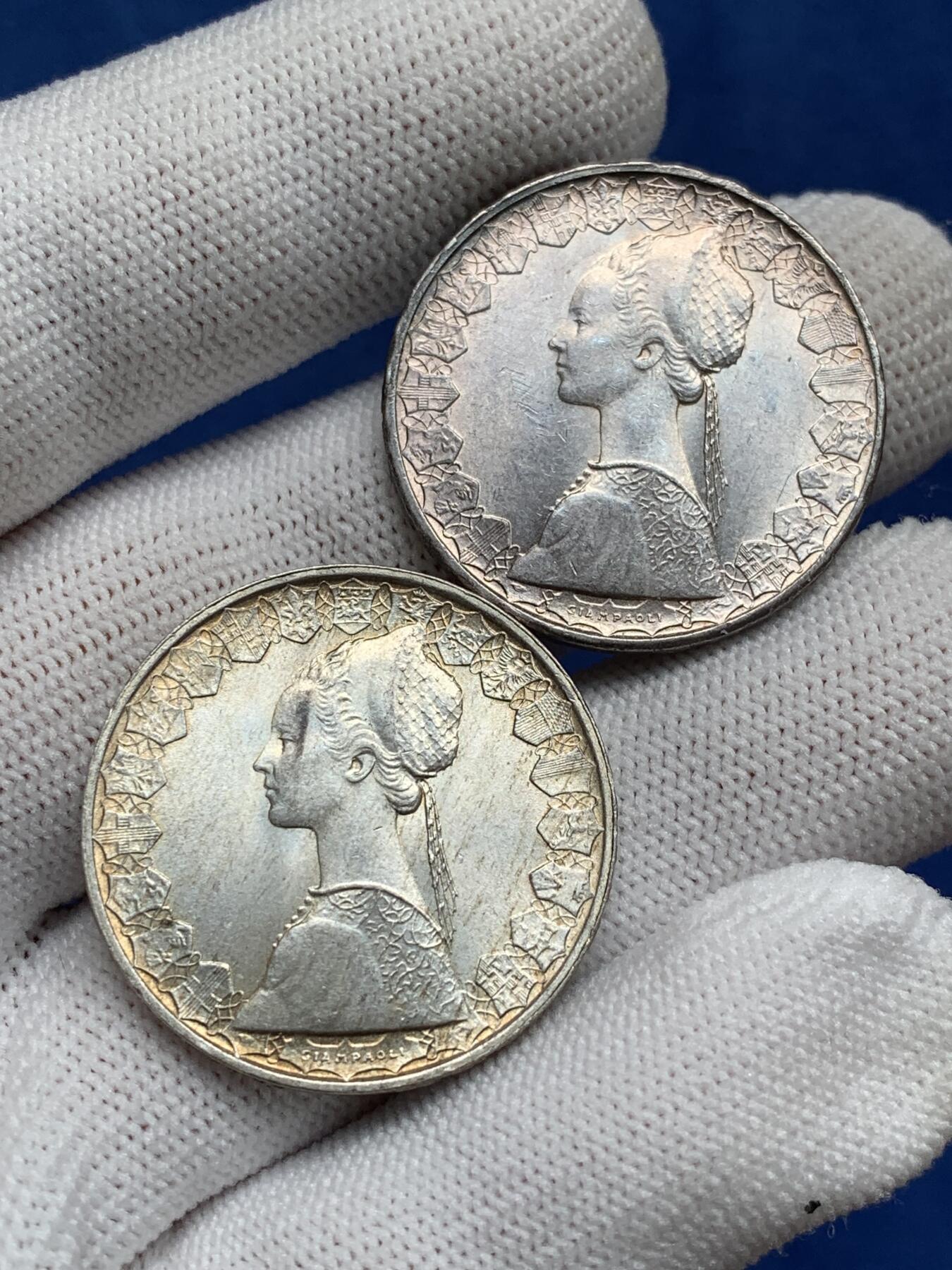 《竞宝斋》第277场- 周日，周一 2场连拍 （全场包邮） 两枚一组 意大利美女帆船500里拉银币 未使用品