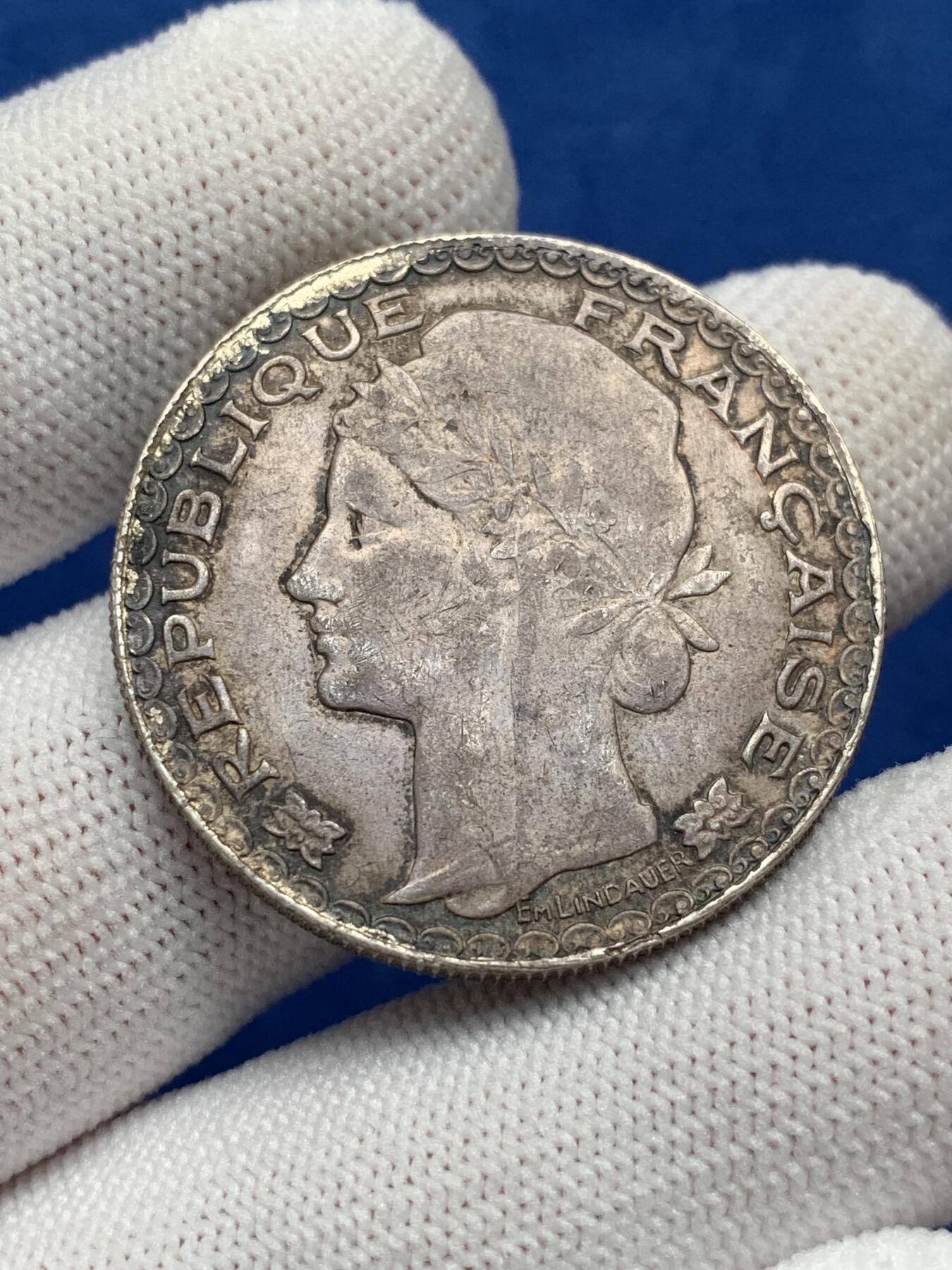 《竞宝斋》第277场- 周日，周一 2场连拍 （全场包邮） 法属印度支那1931年最后的坐洋女神银币 双面深包浆