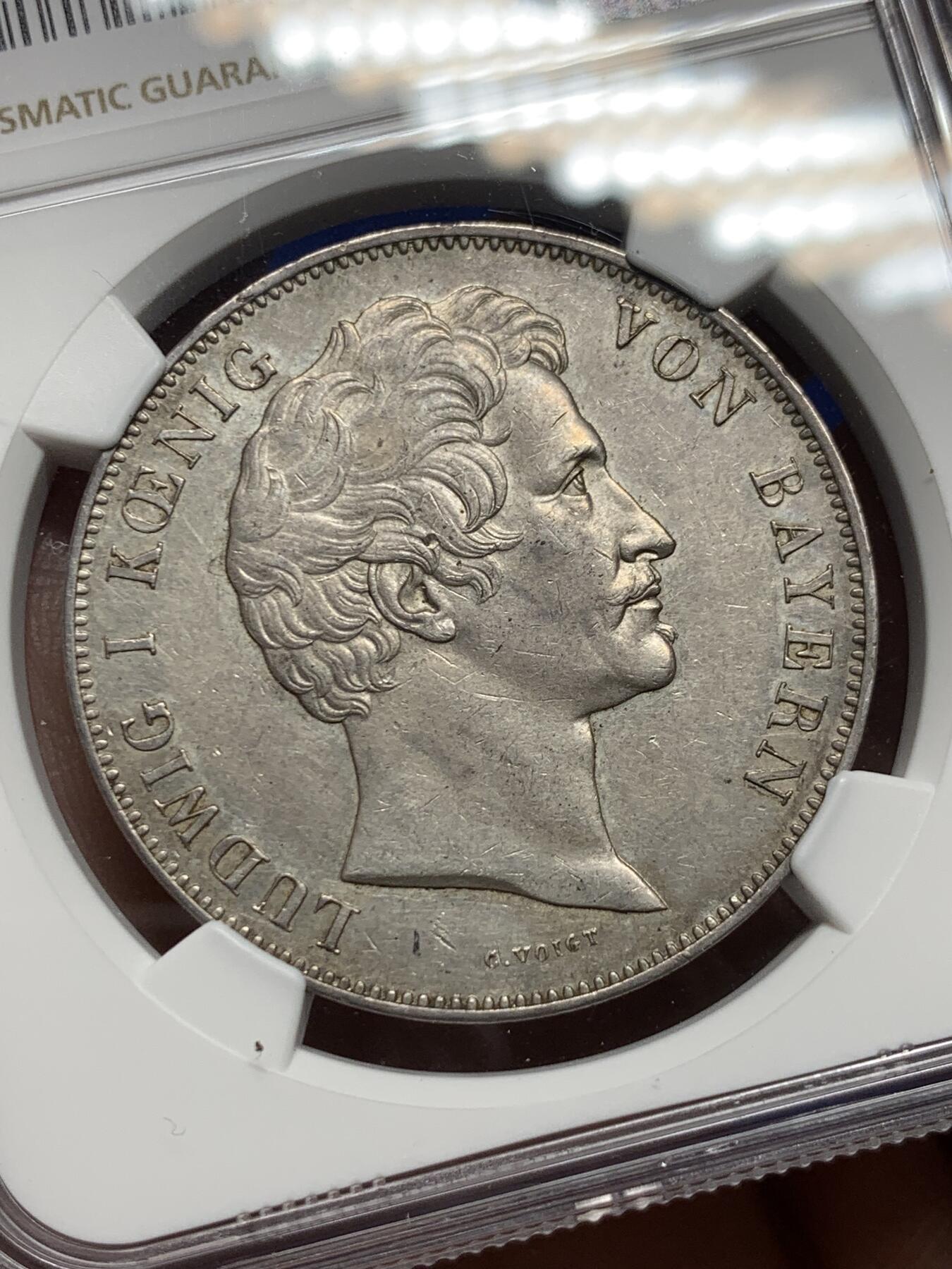 《竞宝斋》第277场- 周日，周一 2场连拍 （全场包邮） NGC MS61 德国 1847 巴伐利亚 历史2泰勒 37克大银币，维尔茨堡尤里乌斯大主教，历史泰勒最难找的品种之一  不可错过