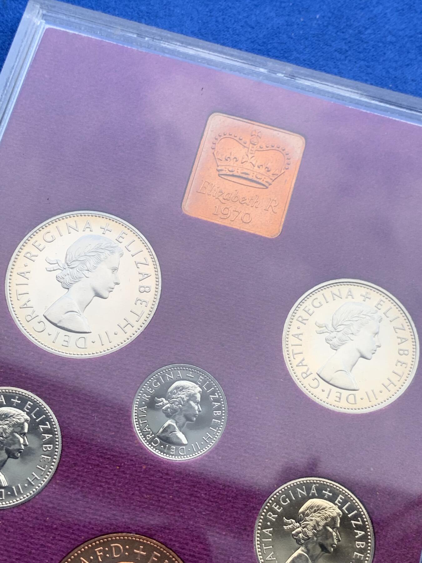 《竞宝斋》第277场- 周日，周一 2场连拍 （全场包邮） 英国伊丽莎白二世1970年精致套币 币制改革前最后一套精制币