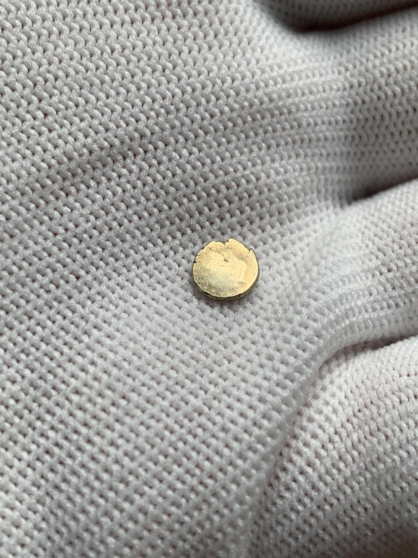 《竞宝斋》第277场- 周日，周一 2场连拍 （全场包邮） 古印度法兰小金币 适合镶嵌做首饰 0.35克