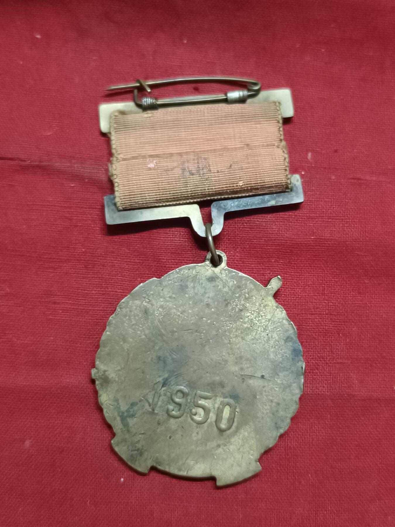 🇨🇳红色纪念～徽章专拍 1950年华北纪念章