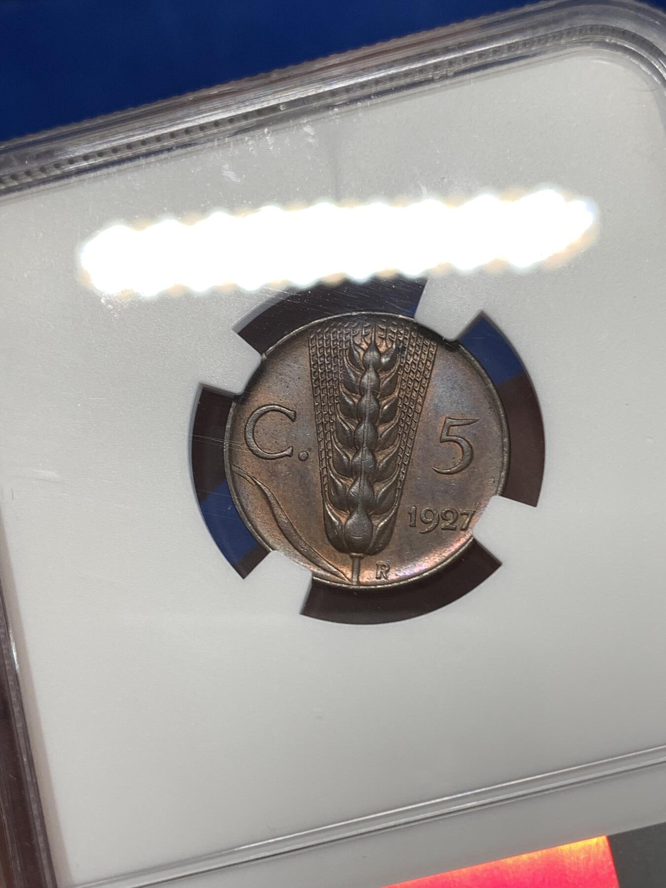 《竞宝斋》第277场- 周日，周一 2场连拍 （全场包邮） NGC MS63BN 1927R 意大利5分 好品小铜币 同时也是个背逆趣味币 细节犀利 特别是小麦一面 麦穗颗颗鲜明 少见