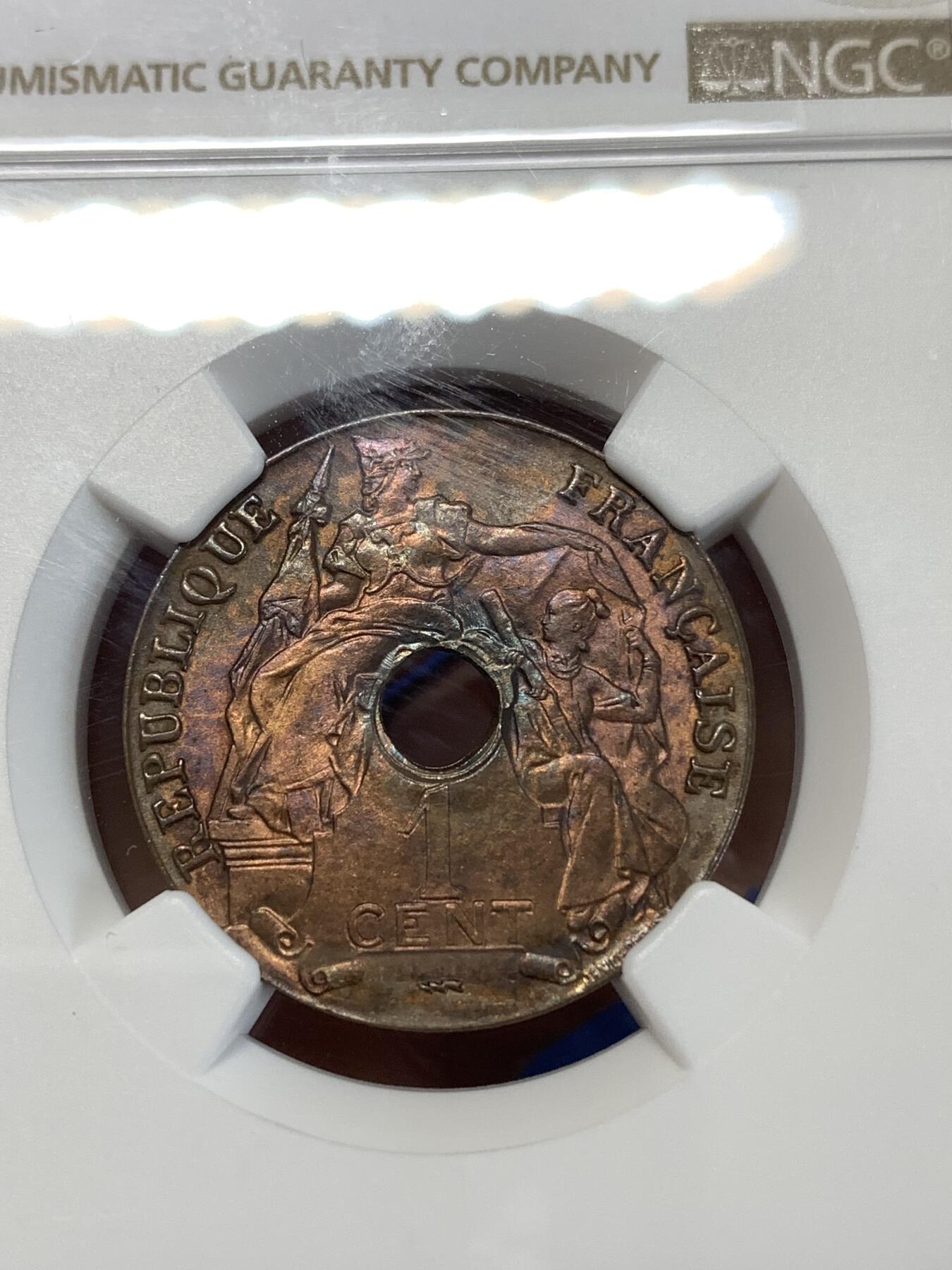 《竞宝斋》第277场- 周日，周一 2场连拍 （全场包邮） NGC MS62BN 法属印支1923年百分之一 中孔铜币 THUNDERBOLT版