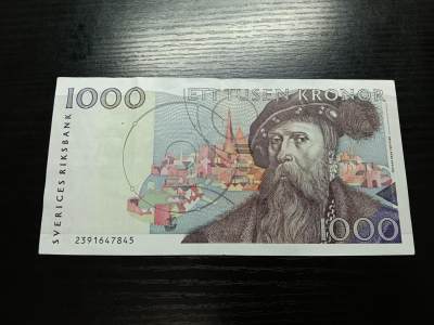 博彦收藏6月16日 钱币专场 - 瑞典大胡子1000克朗流通好品 有订书机孔