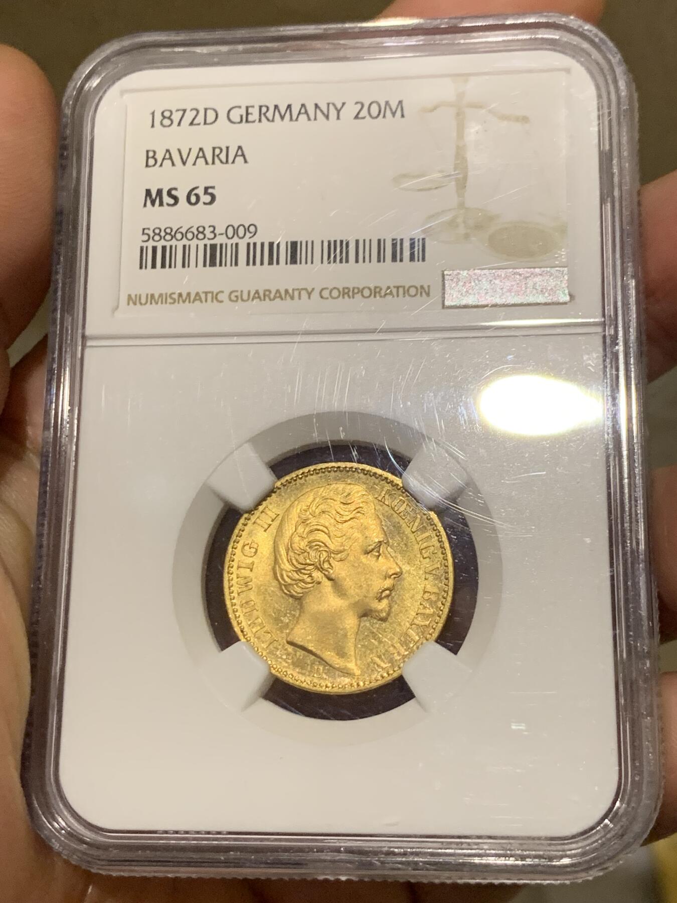 《竞宝斋》第277场- 周日，周一 2场连拍 （全场包邮） 亚军分  NGC MS65 德国 1872 巴伐利亚路德维希二世短翅20马克金币 发行量比1873少了将近一半  流通短翅金马克 中难点